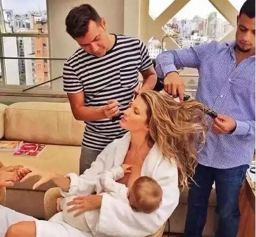 外国美女给老公喂奶,外国美女温馨喂奶画面引网友热议