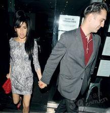Amy winhouse老公是谁,揭开音乐天后背后的爱情故事