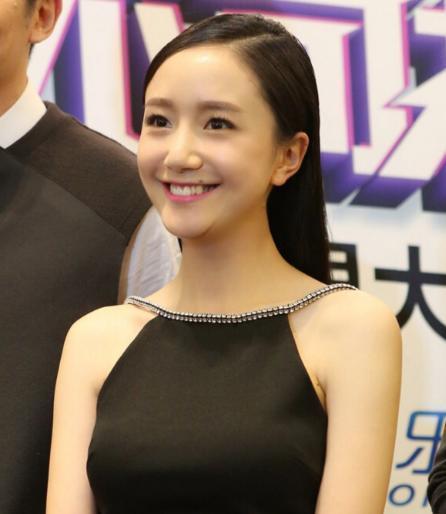 草根明星绯闻,揭秘娱乐圈背后的真实故事